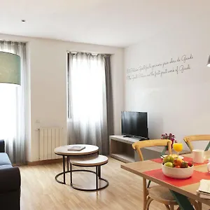 Mh Ramblas Apartamento