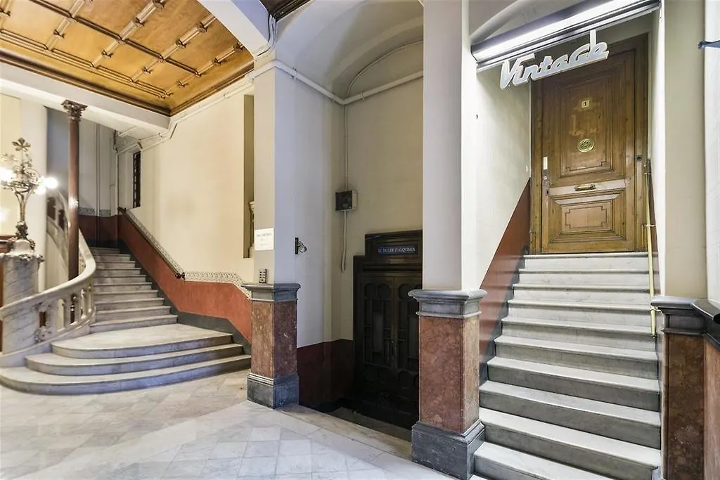 Apartment In Downtown Barcelona - Vintage Spain